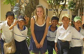 STeaching English in a Buddhist Temple School Thailand